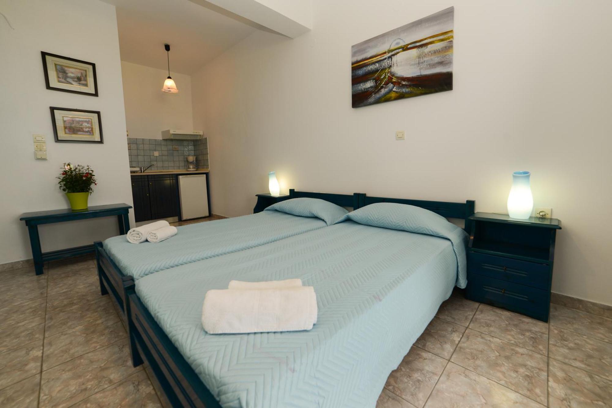 Hotel Dina - Ξενοδοχείο Ντινα Plati  Zimmer foto