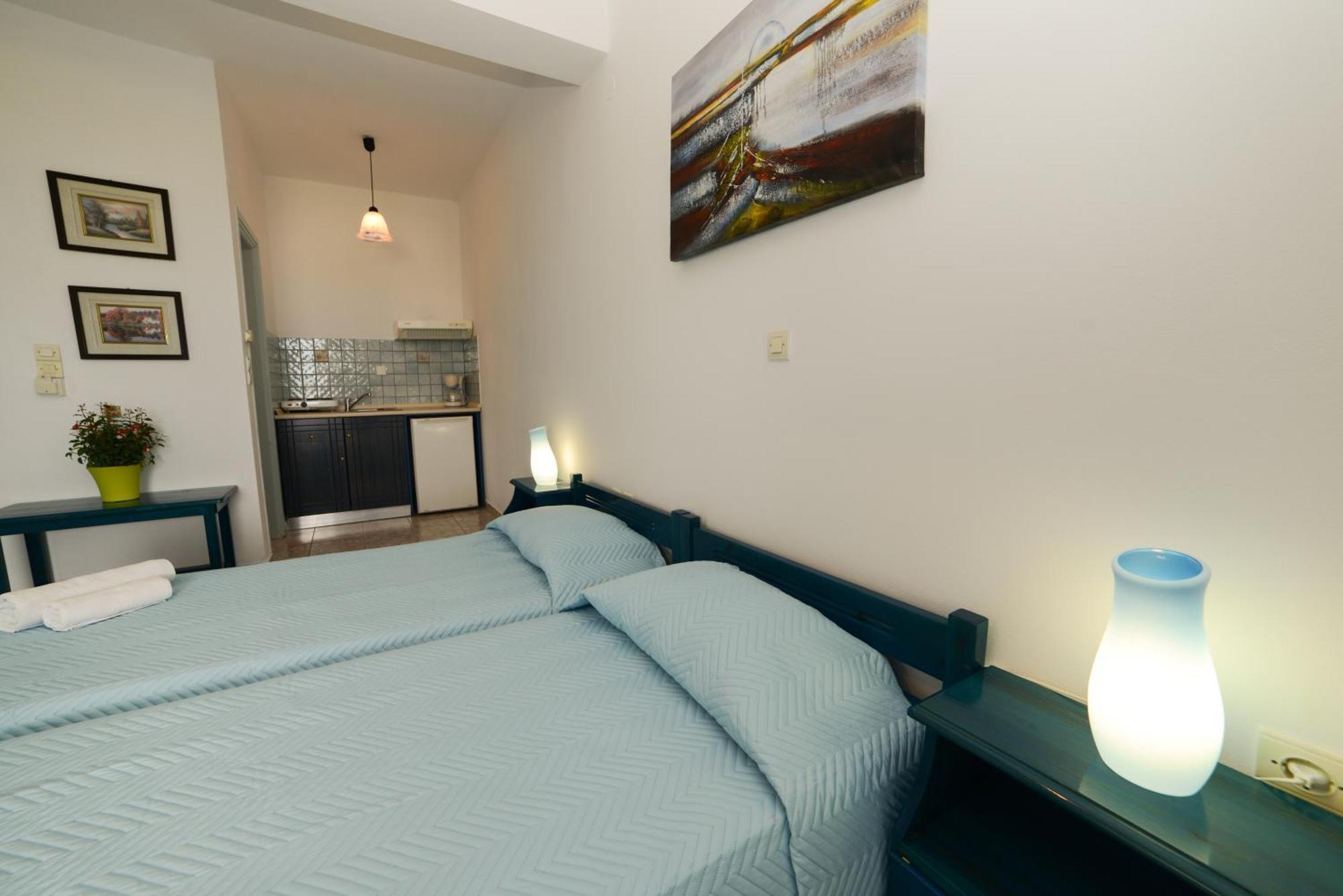 Hotel Dina - Ξενοδοχείο Ντινα Plati  Zimmer foto
