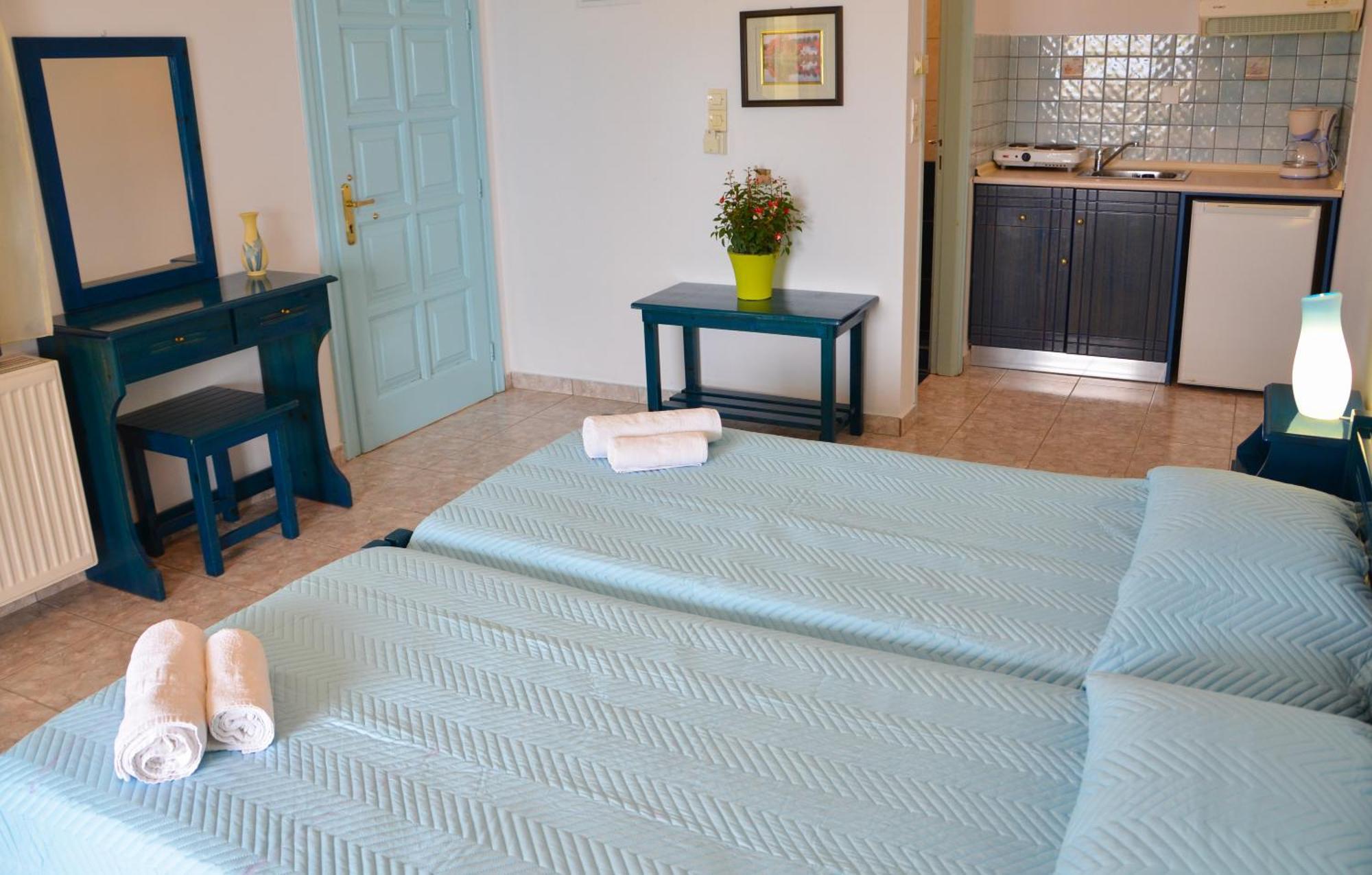 Hotel Dina - Ξενοδοχείο Ντινα Plati  Zimmer foto